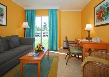 Comfort Suites Paradise Island extérieur 2